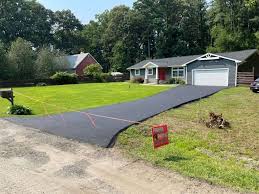 Norwich, CT Driveway Paving Services Company